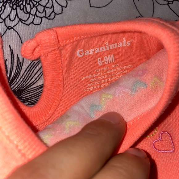 Infant 6 Set Bodysuits - Picture 12 of 14